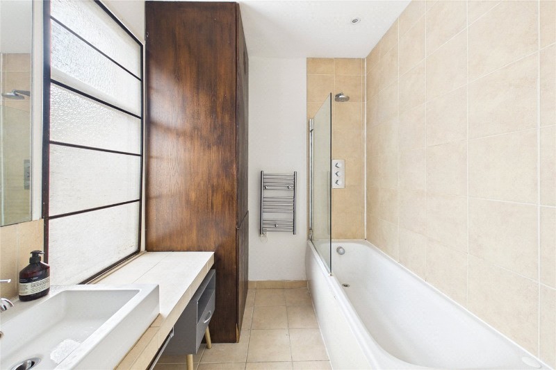 Downton Avenue, London, SW2