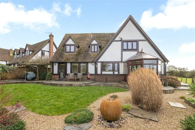 Rectory Close, Woodchurch, Ashford, Kent, TN26