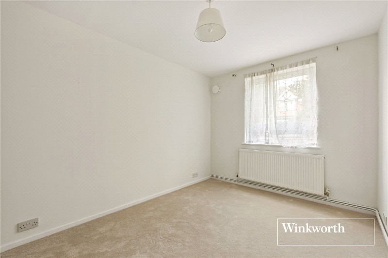 Holden Road, Woodside Park, London, N12