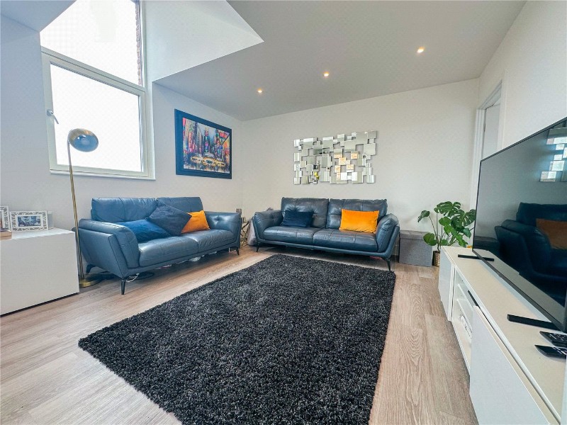 Edgewood Mews, Finchley, London, N3