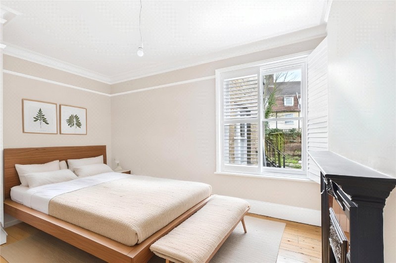 Hailsham Avenue, London, SW2