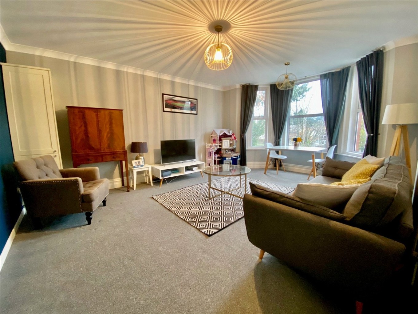 2 bedroom property for sale in Poole Road, Branksome, Poole, BH12 (Ref