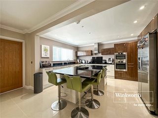 Lone Pine Drive, West Parley, Ferndown, Dorset, BH22