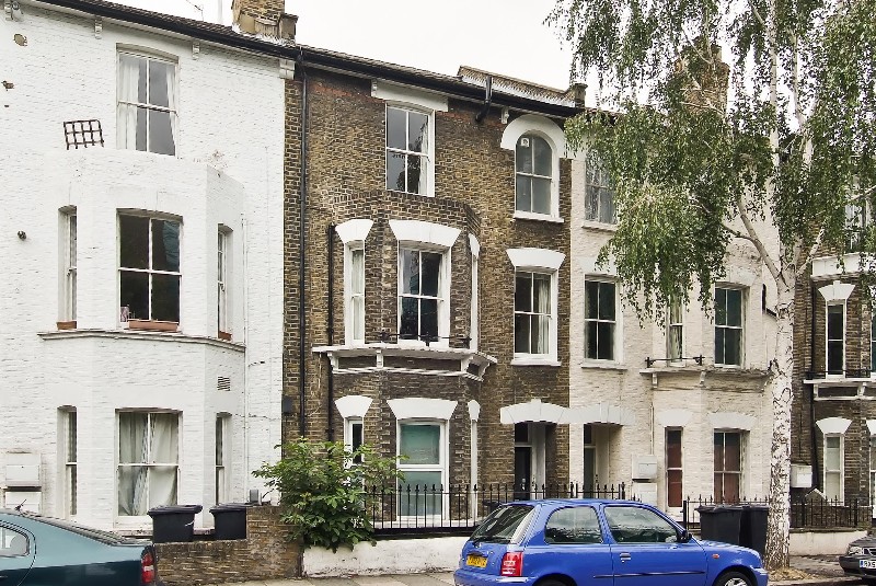 Meadow Road, London, UK, SW8
