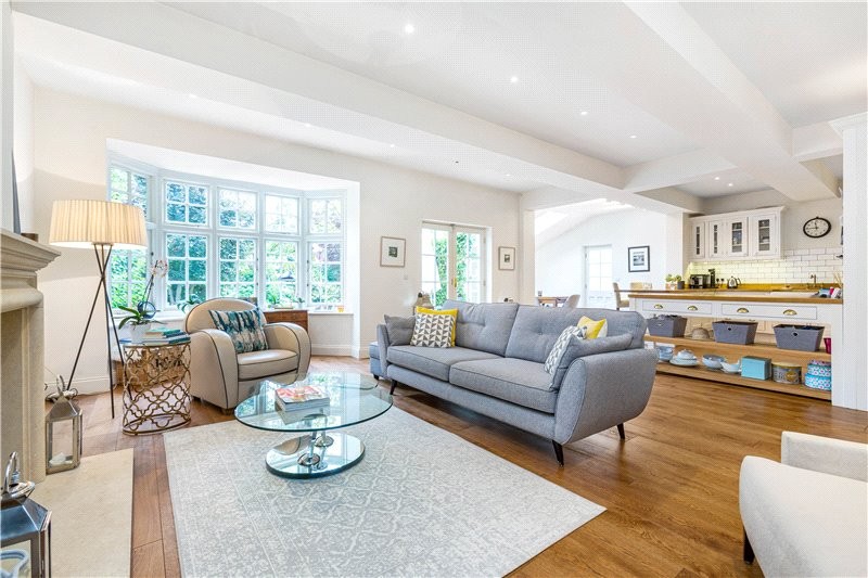 Ferry Road, Barnes, London, SW13