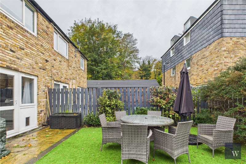 Lairdale Close, London, SE21