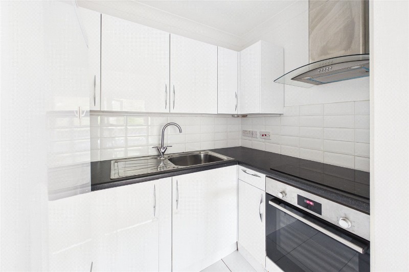 Cedar Close, London, SE21