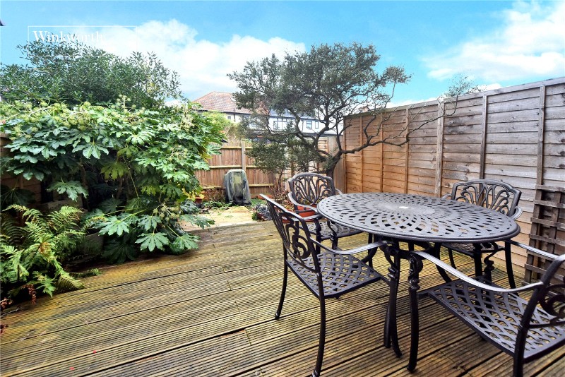 Trent Way, Worcester Park, KT4