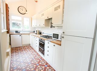Inverness Avenue, Westcliff-on-Sea, Essex, SS0