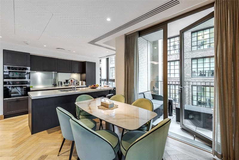 John Islip Street, London, UK, SW1P