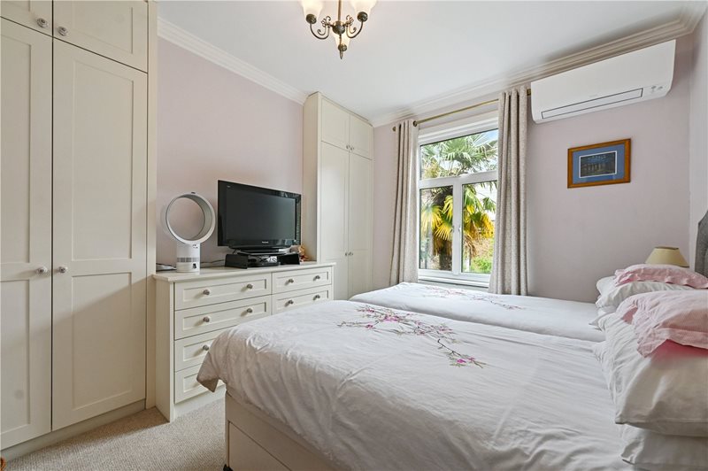 Cope Place, London, W8
