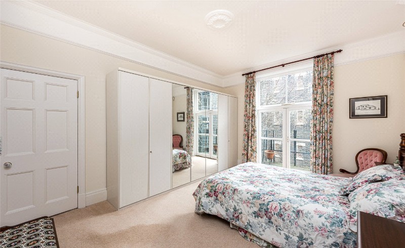 Emery Hill Street, London, SW1P