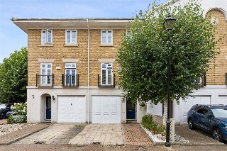 Bevin Square, London, SW17