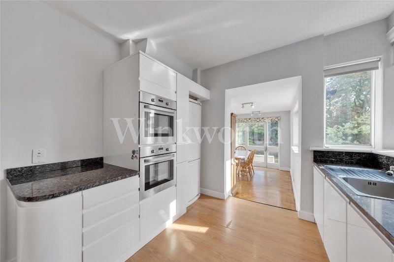 Dunstan Road, London, NW11