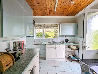 Mansfield Avenue, Poole, BH14