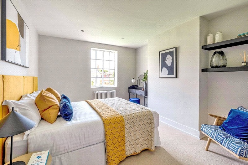 Brandram Road, London, SE13