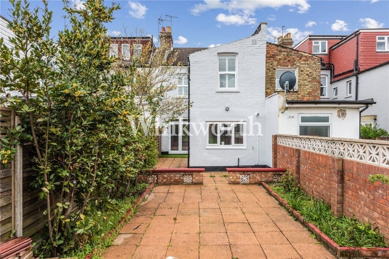 Whittington Road, Wood Green, N22