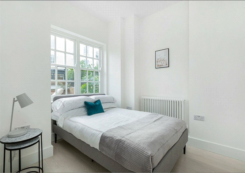 Lower Richmond Road, London, SW15