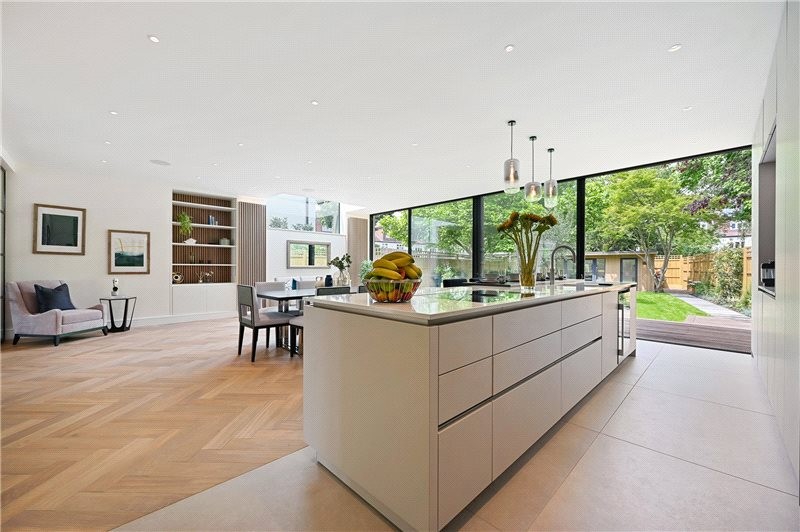 Westmoreland Road, Barnes, London, SW13