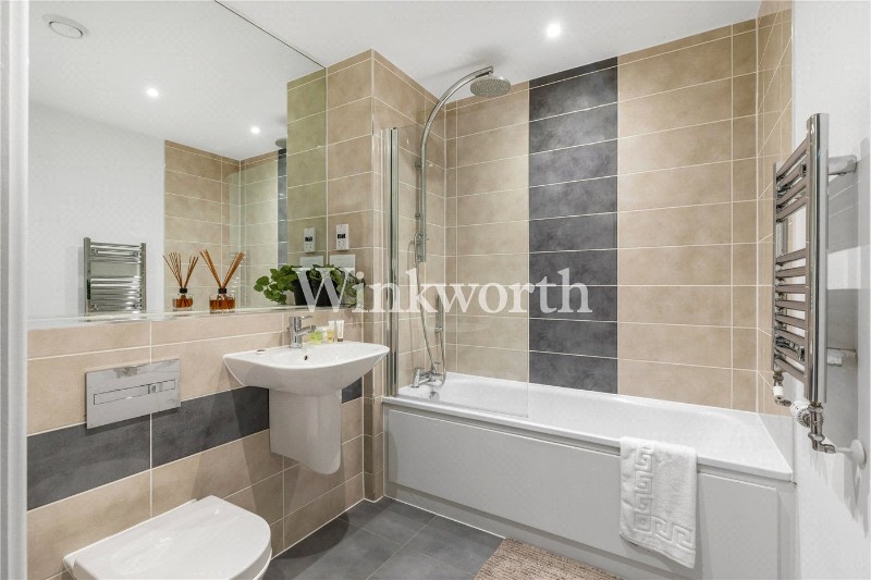 Lapwing Heights, Waterside Way, London, N17