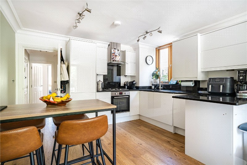 Crescent Road, London, N8
