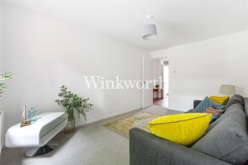 Erskine Crescent, London, N17