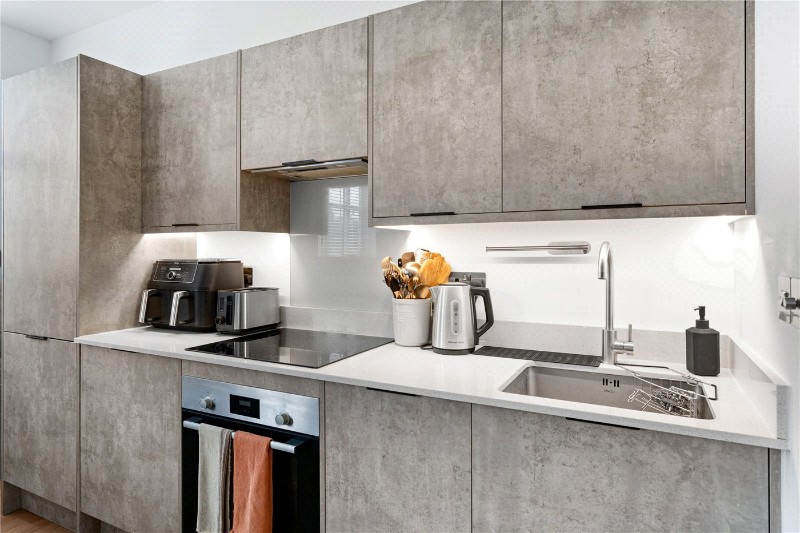 Kingston Road, London, SW20