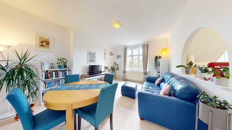 Chatsworth Road, Mapesbury, London, NW2