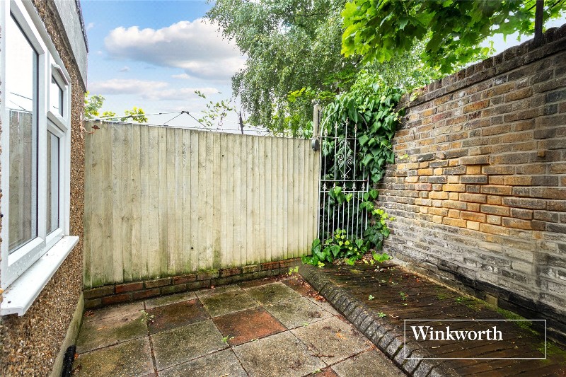 Edward Road, New Barnet, EN4