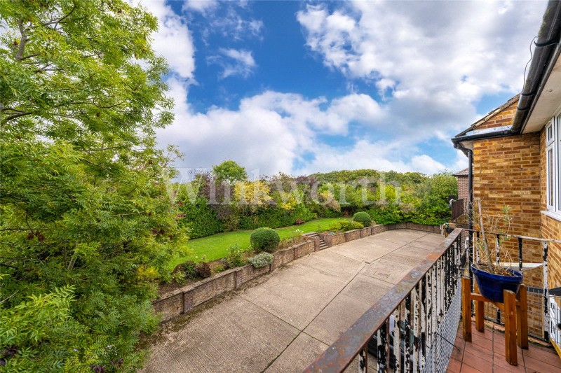 The Mount, 214 Creighton Avenue, London, N2