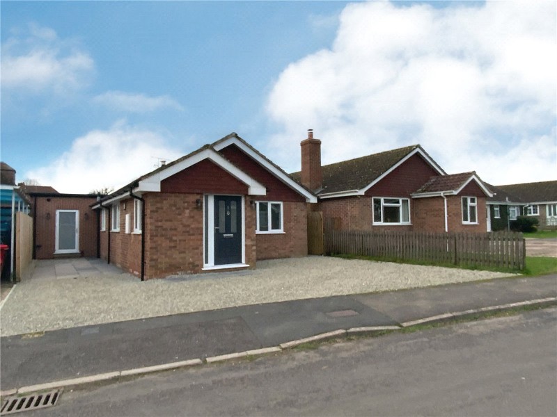 Willis Close, Great Bedwyn, Marlborough, Wiltshire, SN8