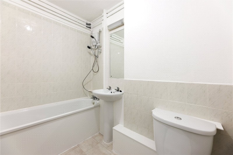 Keswick Road, London, SW15