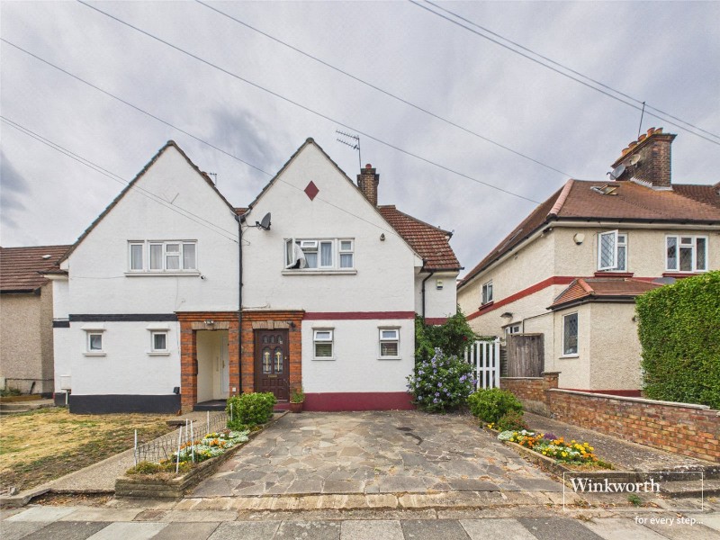 Sturgess Avenue, Hendon, London, NW4