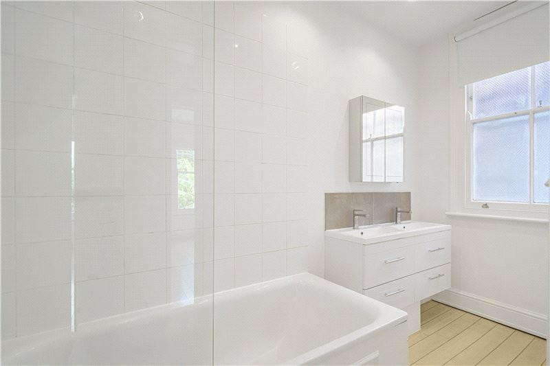 Melville Road, Barnes, London, SW13