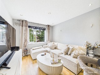 Station Road, London, NW4
