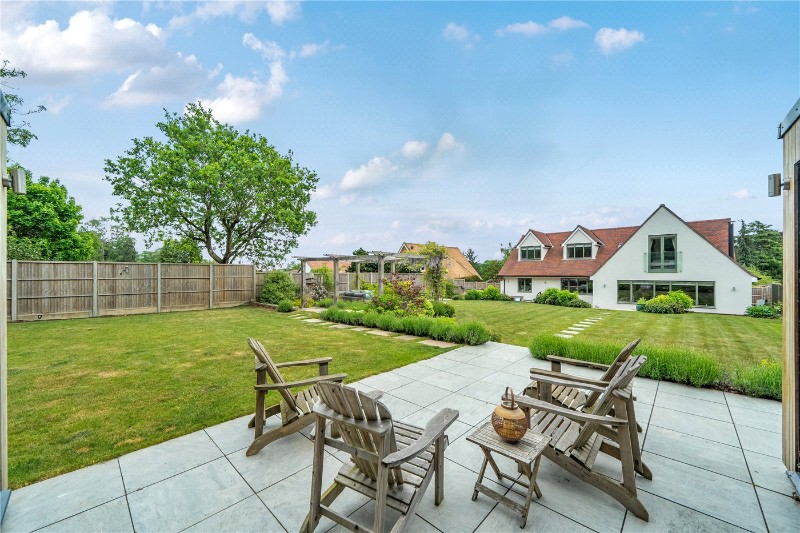 Abbots Ride, Farnham, Surrey, GU9