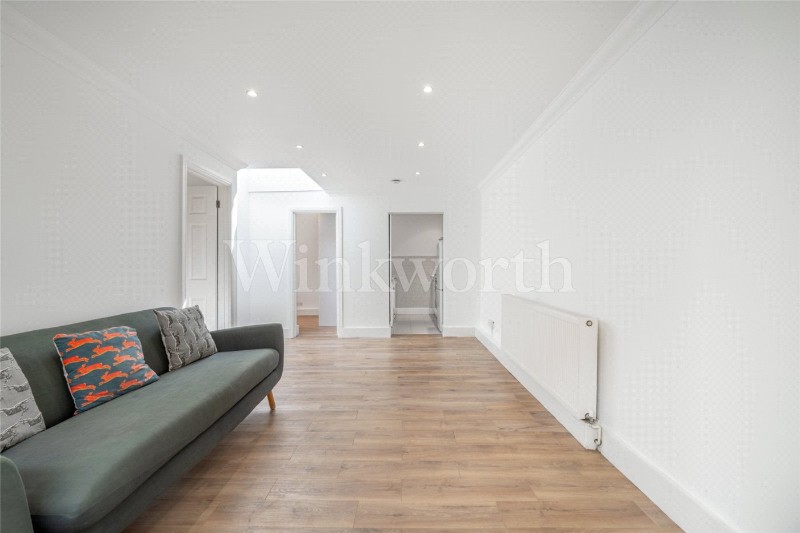 North End Road, London, NW11