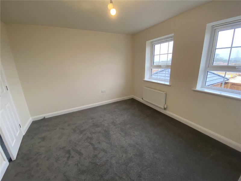 Phoenix Lane, Fernwood, Newark, NG24