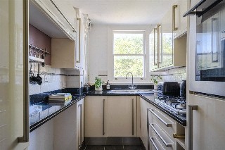 Palace Road, London, SW2