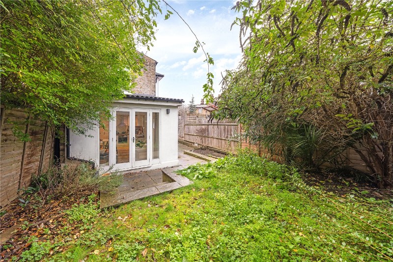 Derwent Grove, East Dulwich, London, SE22