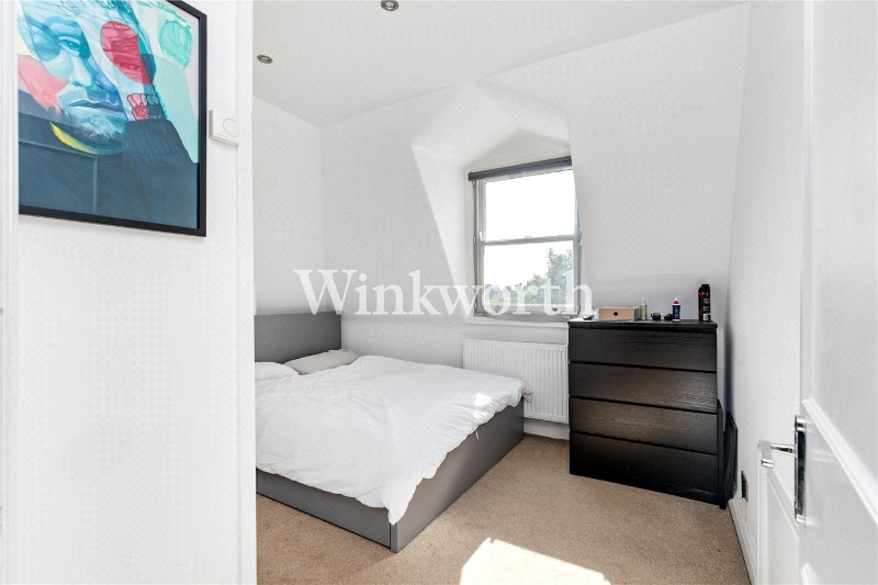 Queens Drive, London, N4