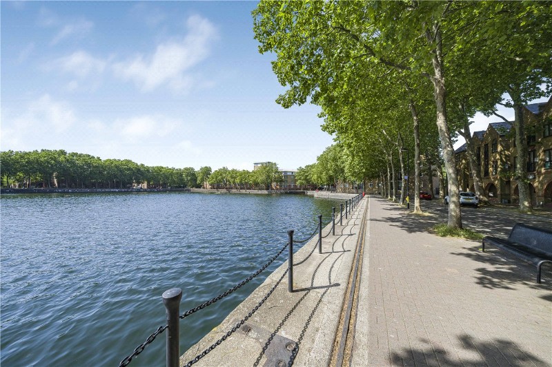 Brunswick Quay, London, SE16
