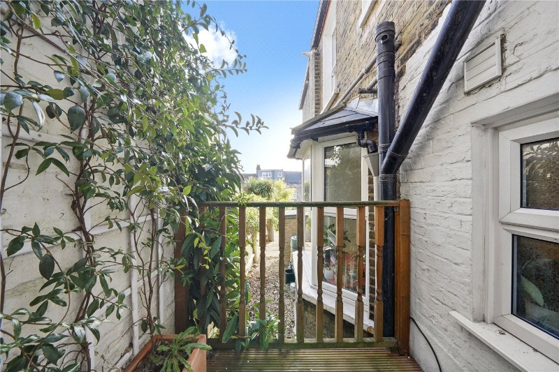 Hewitt Road, London, N8