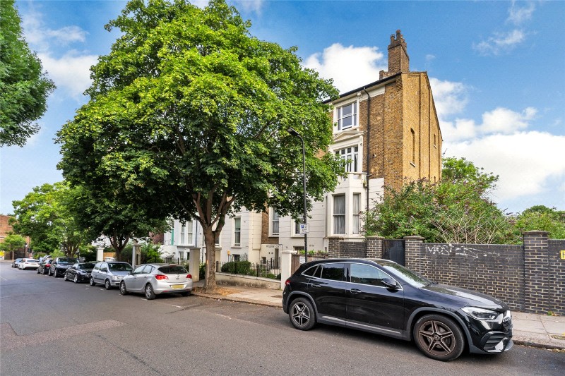 Hilltop Court, 14-16 Alexandra Road, South Hampstead, London, NW8