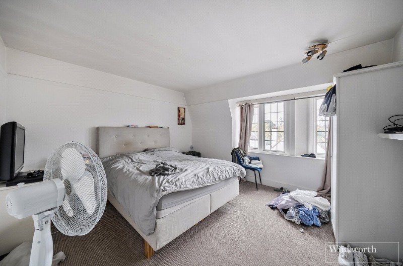 London Road, Sunningdale, Ascot, Berkshire, SL5