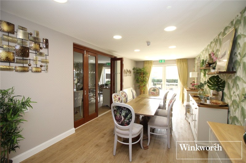 Studio Way, Borehamwood, WD6