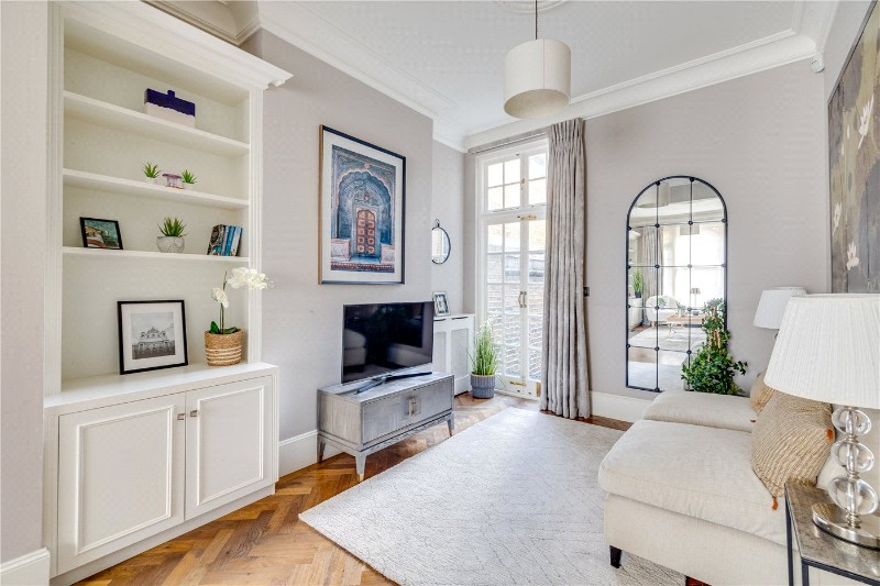 Acfold Road, London, SW6