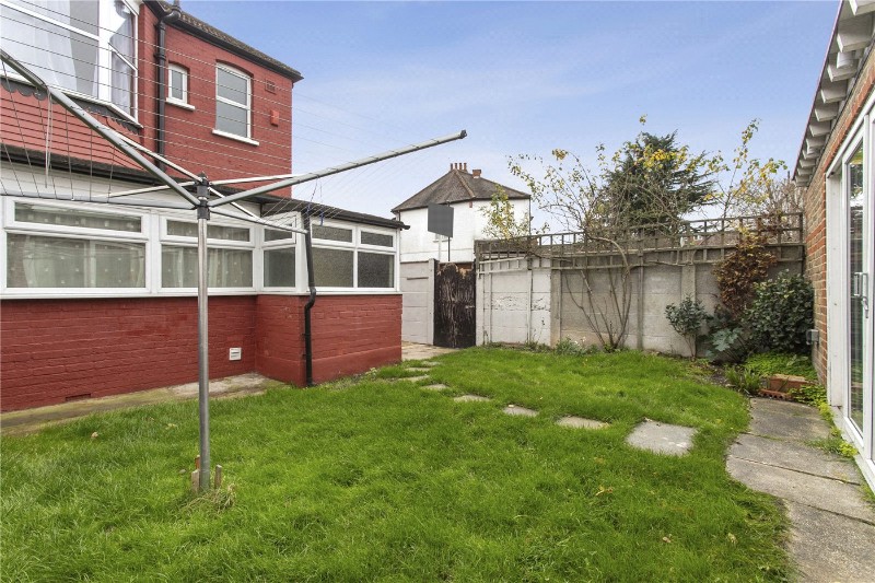 Riverway, London, N13