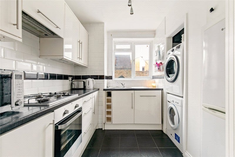 Garratt Lane, London, SW17