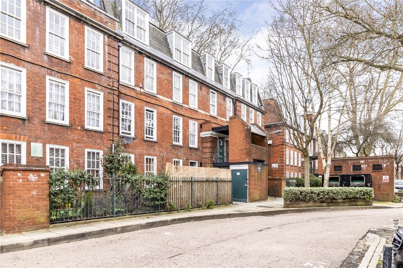 Halton Mansions, Angel, N1